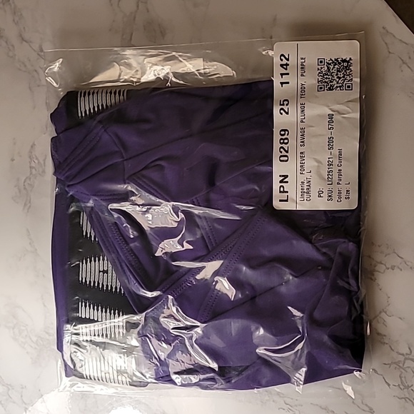 SAVAGE X FENTY FOREVER SAVAGE PLUNGE TEDDY PURPLE CURRANT - LARGE - Picture 6 of 8